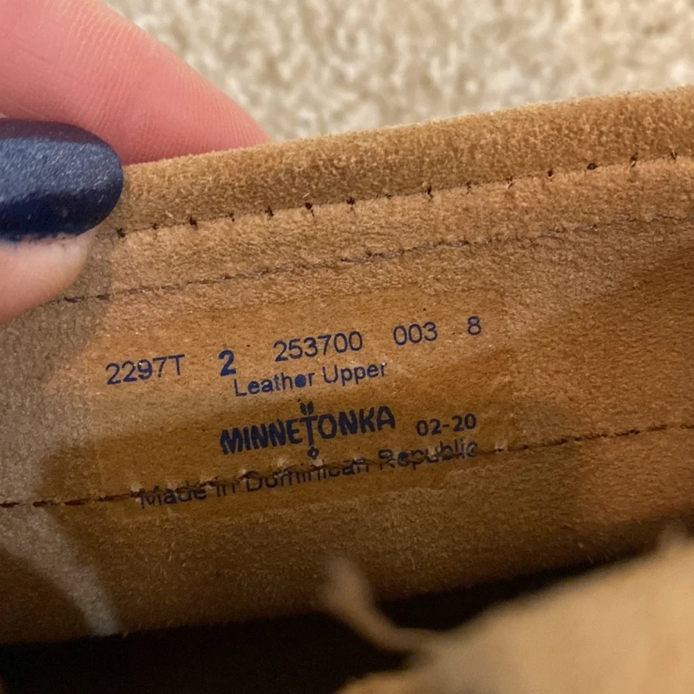 Minnetonka ankle moccasins shoes